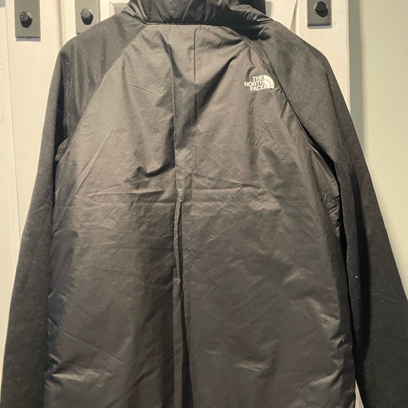 Women’s Northface Funnel Neck Thermal - Picture 4 of 4